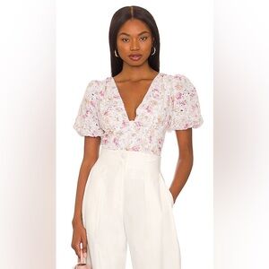 Beaumont Top in White Pink Multi Floral
ASTR the Label